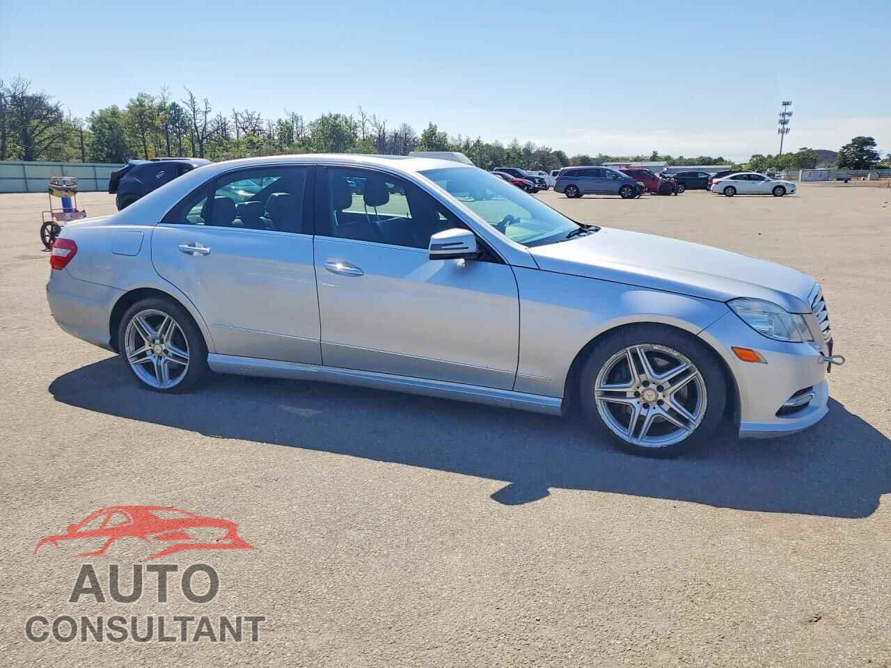 MERCEDES-BENZ E-CLASS 2013 - WDDHF8JB4DA715756