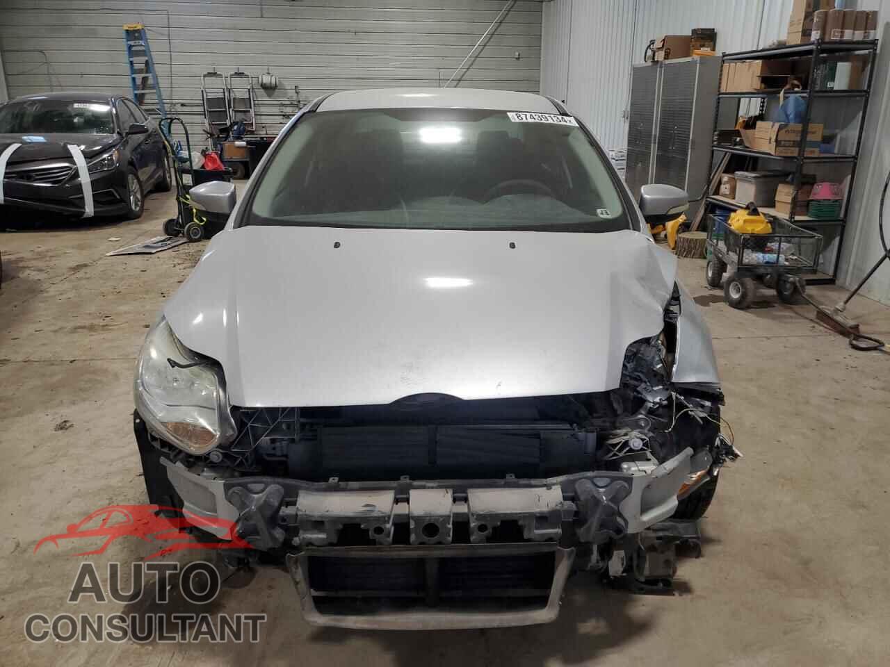 FORD FOCUS 2013 - 1FADP3F24DL132468