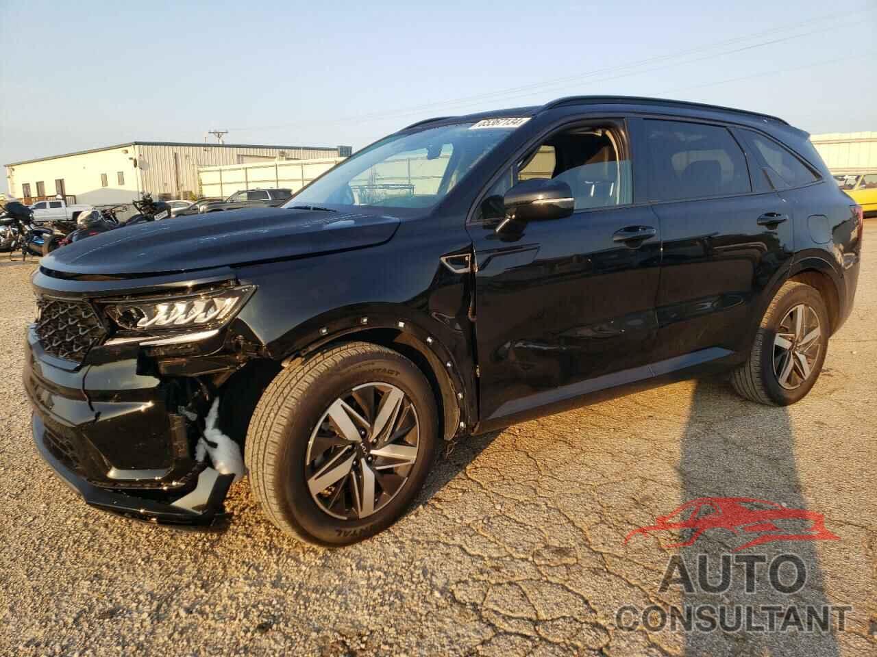 KIA SORENTO 2023 - 5XYRL4LC5PG213977