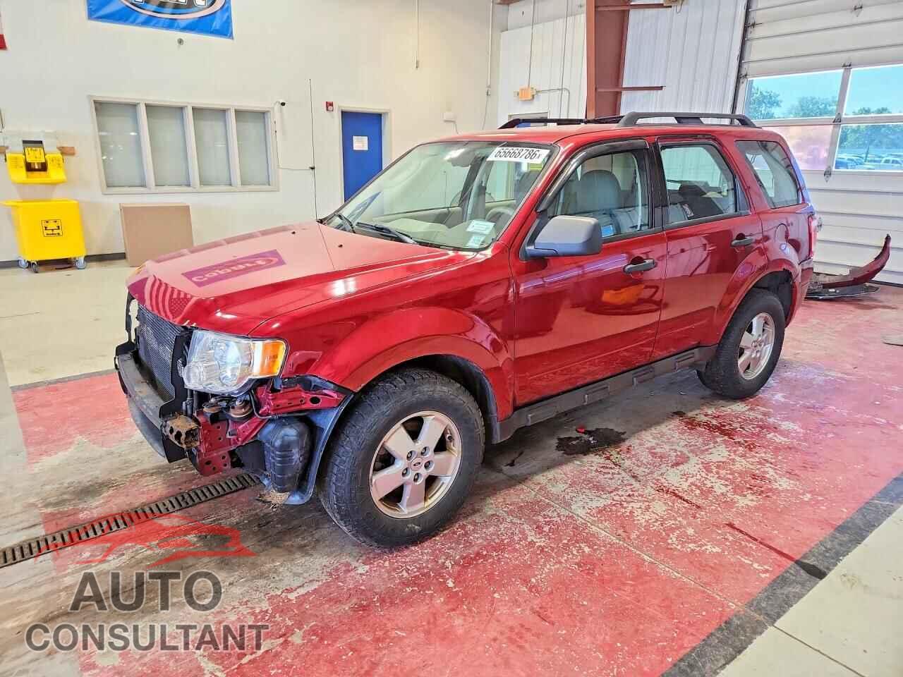 FORD ESCAPE 2010 - 1FMCU9C77AKB77063