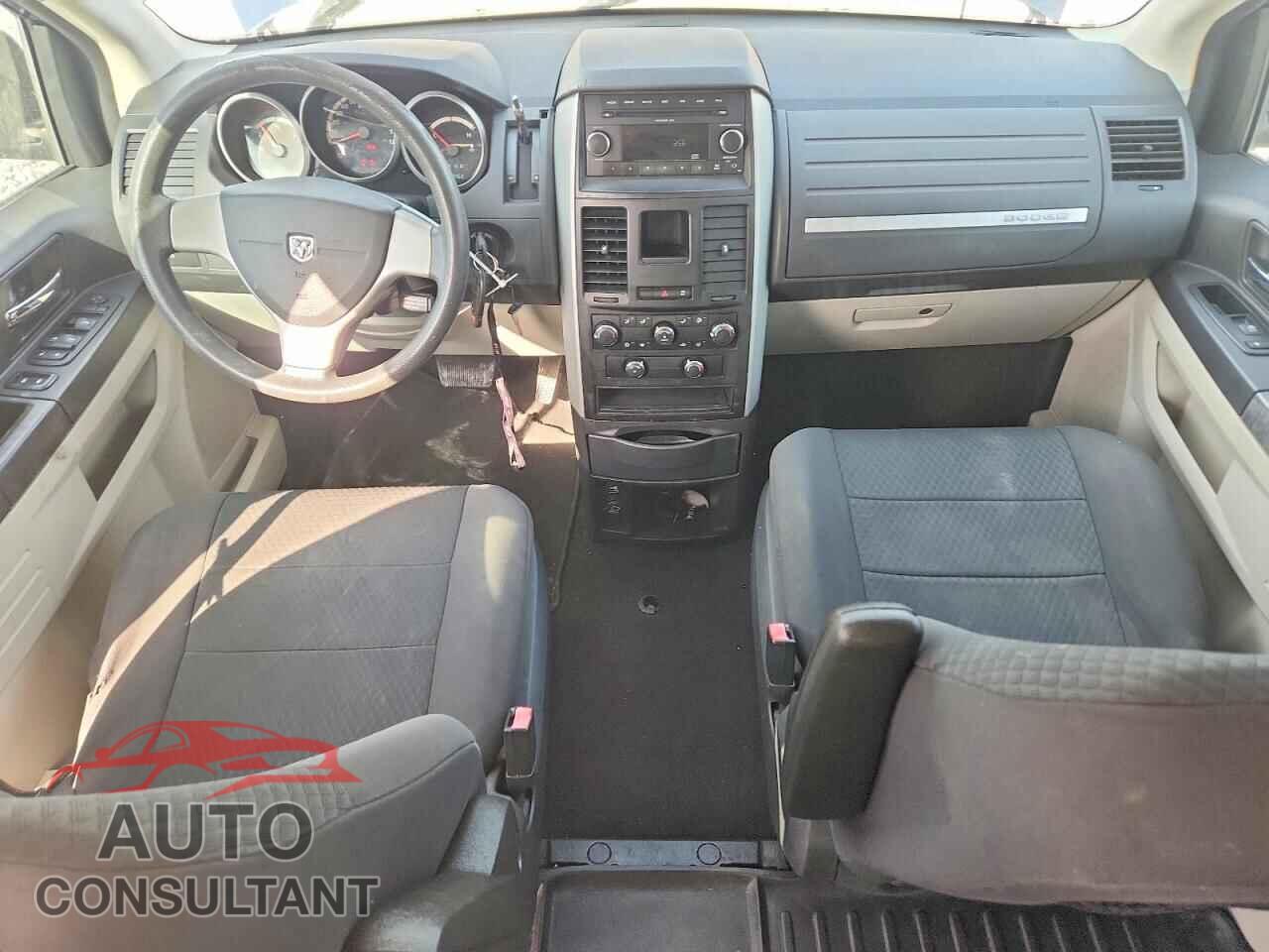 DODGE CARAVAN 2010 - 2D4RN4DE8AR326290
