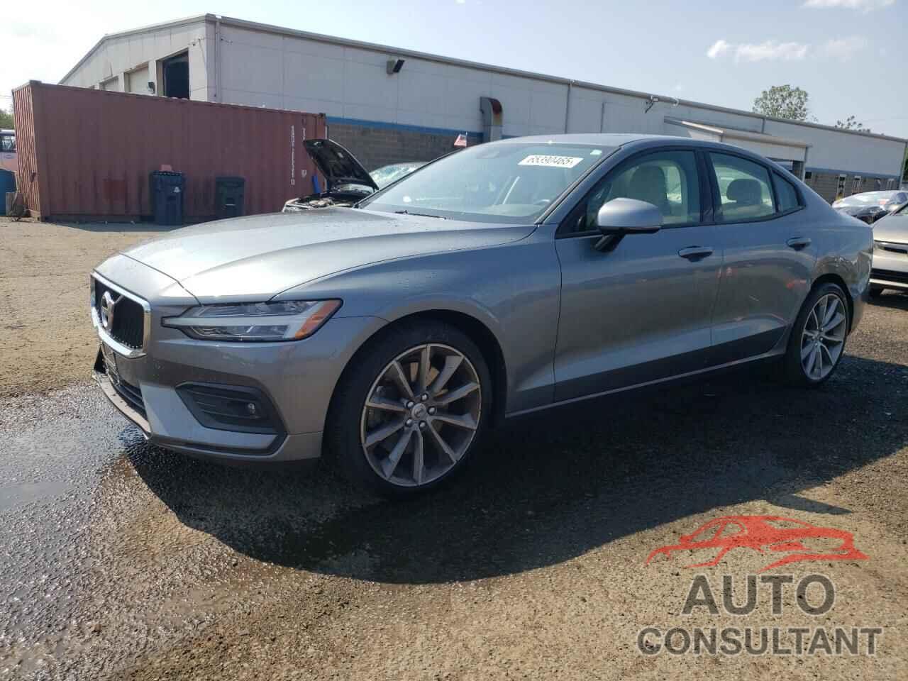 VOLVO S60 2021 - 7JRA22TK4MG094891