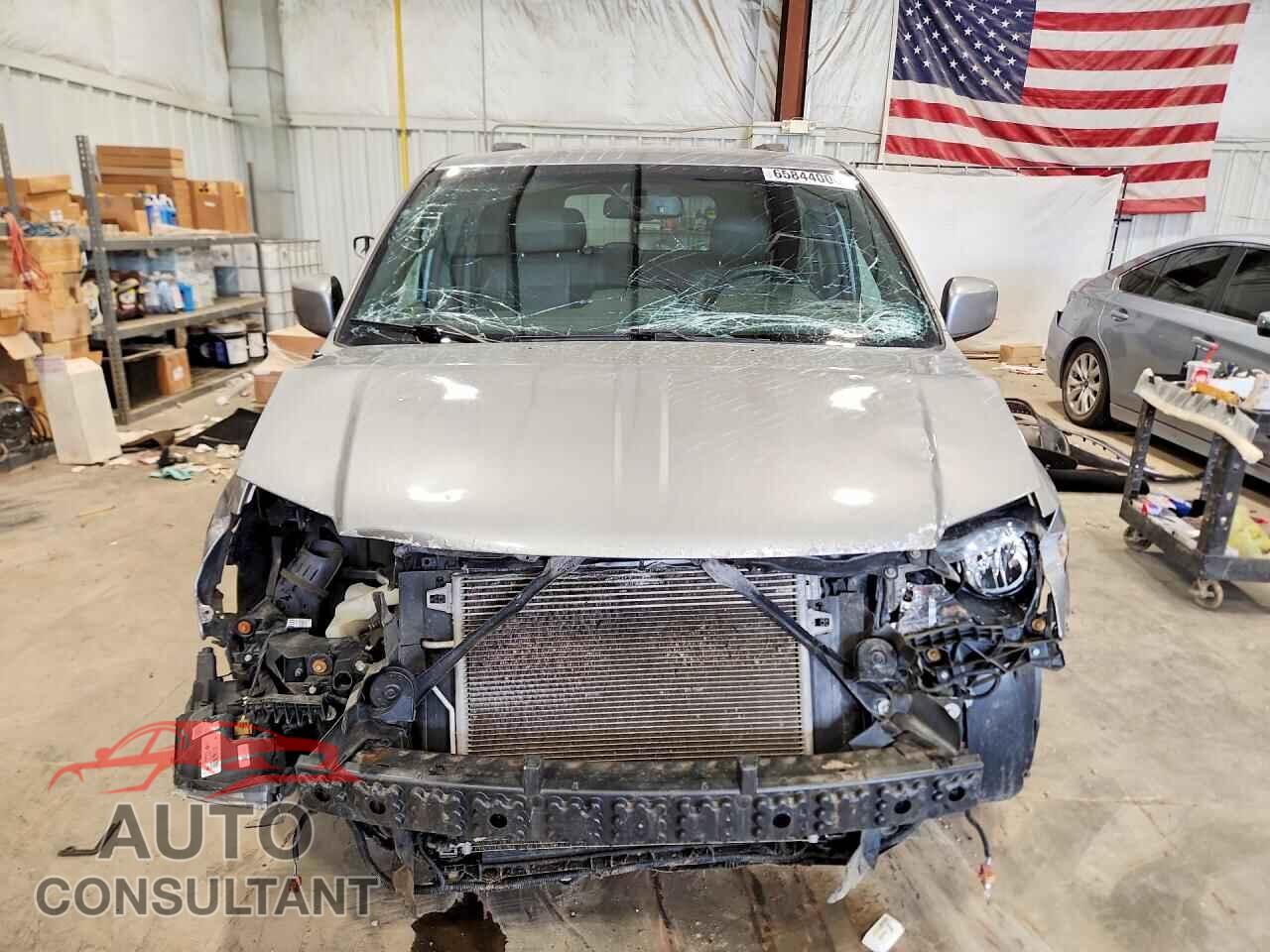 DODGE CARAVAN 2017 - 2C4RDGEG0HR575209