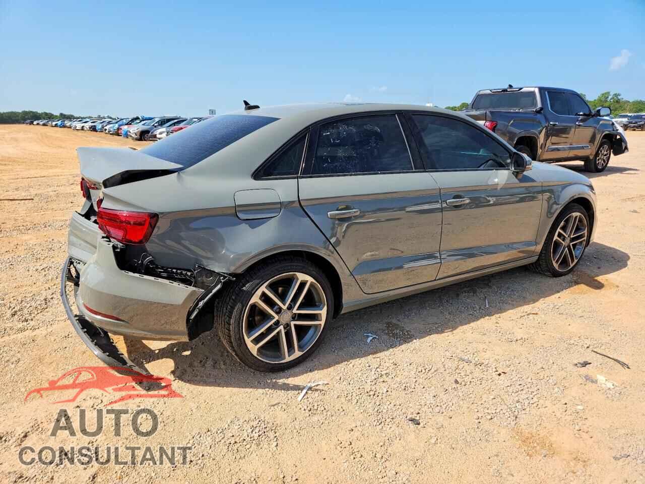 AUDI A3 2020 - WAUAUGFF3LA002477