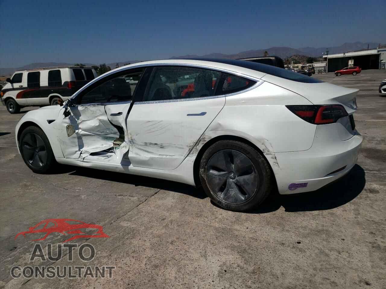 TESLA MODEL 3 2019 - 5YJ3E1EA5KF407600