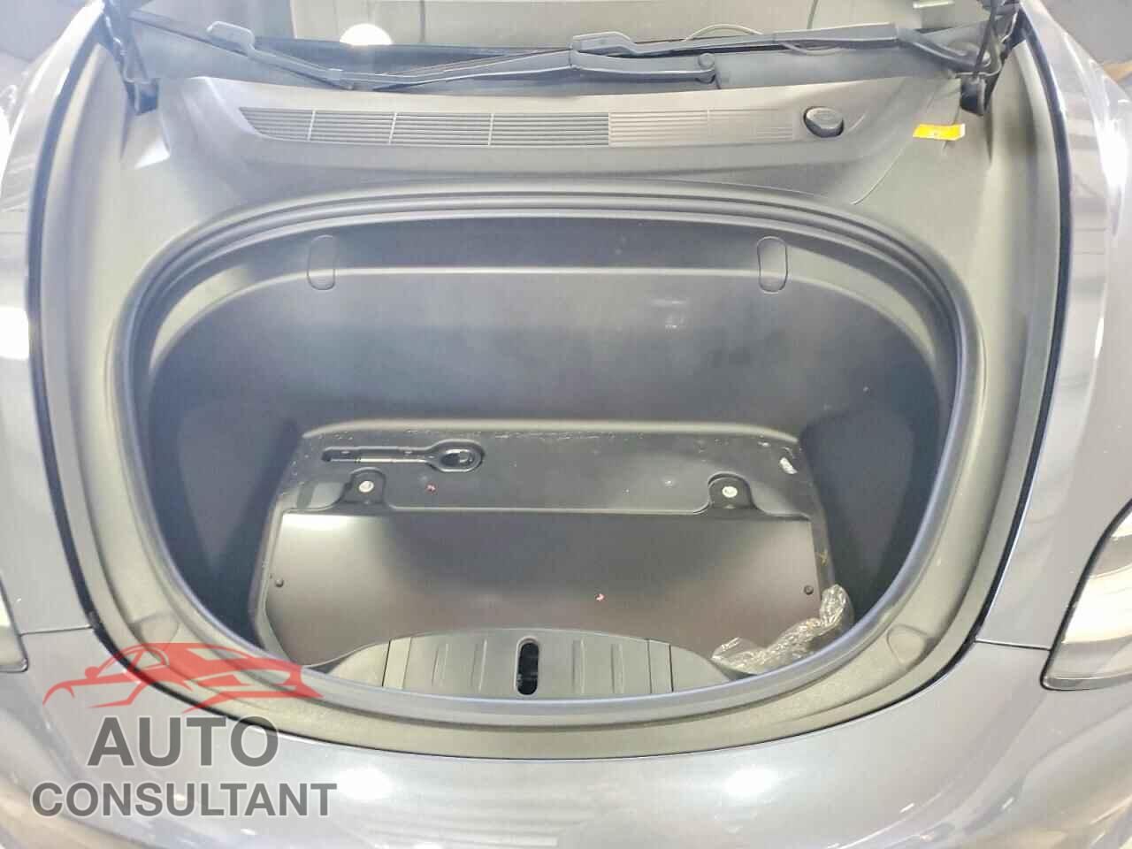 TESLA MODEL 3 2018 - 5YJ3E1EA8JF162662