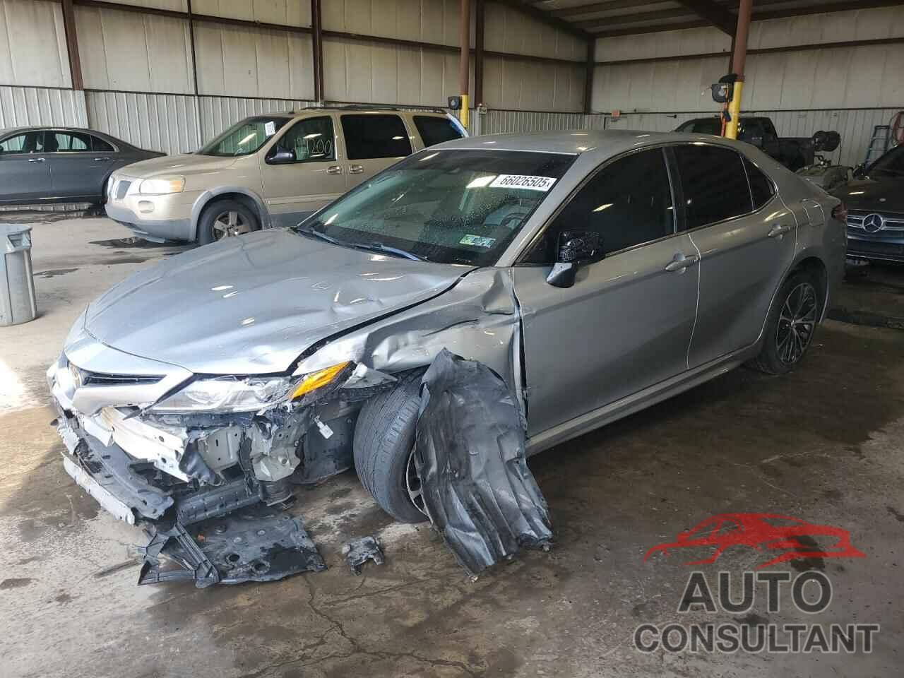 TOYOTA CAMRY 2020 - 4T1G11AK0LU355292