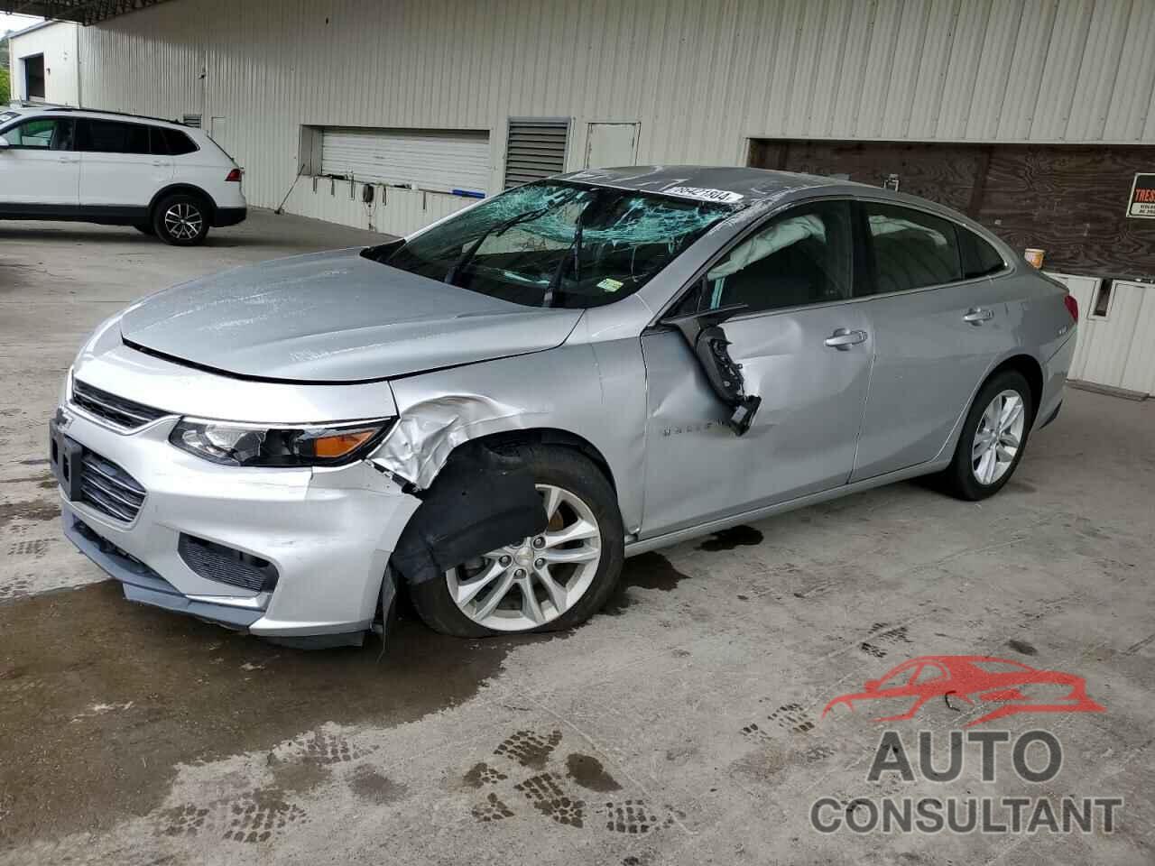 CHEVROLET MALIBU 2018 - 1G1ZD5ST4JF131911