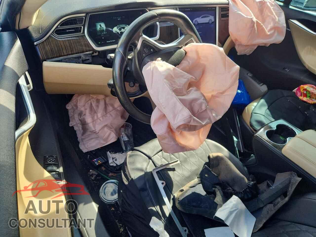 TESLA MODEL S 2013 - 5YJSA1DN7DFP25667