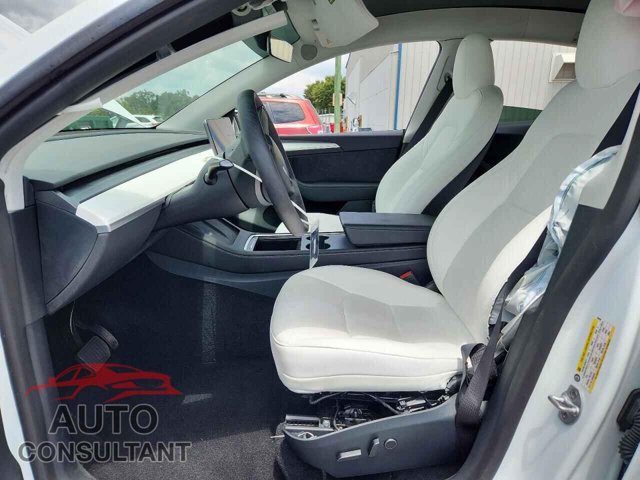 TESLA MODEL Y 2023 - 7SAYGDED1PF958399