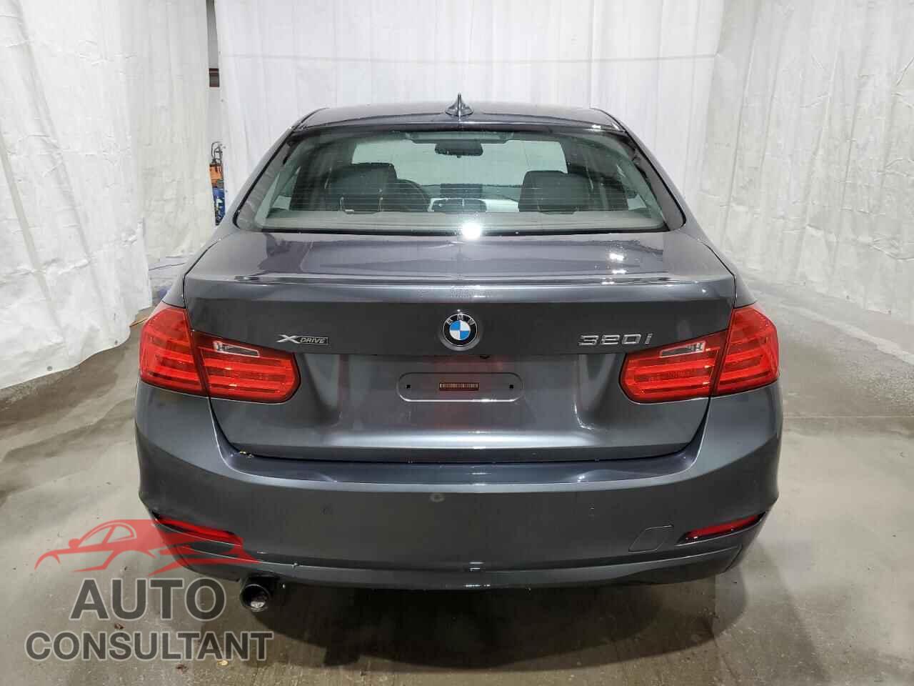 BMW 3 SERIES 2014 - WBA3C3G56ENS68081