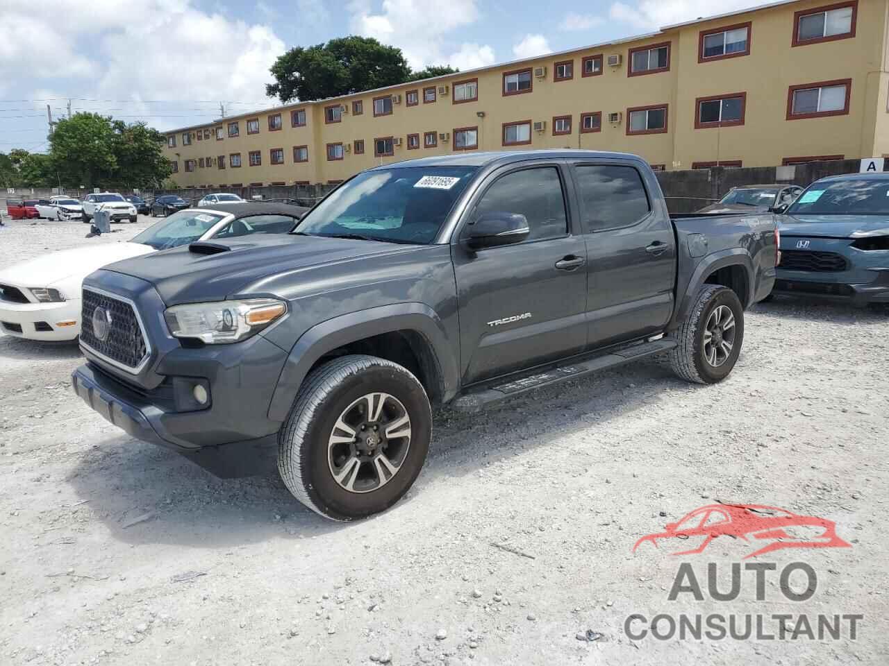 TOYOTA TACOMA 2018 - 3TMAZ5CN4JM071733