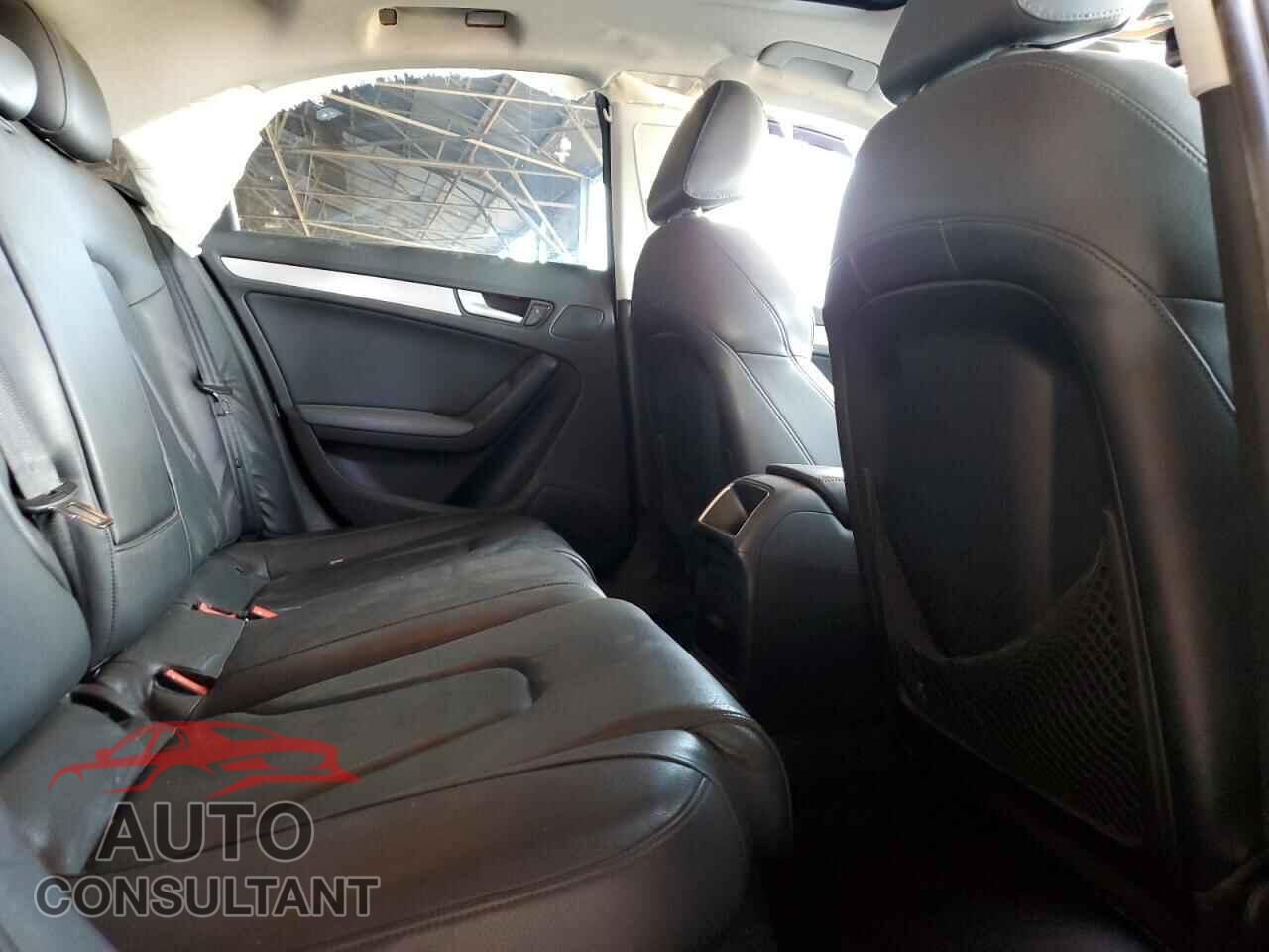 AUDI A4 2011 - WAUDFAFL4BA093798