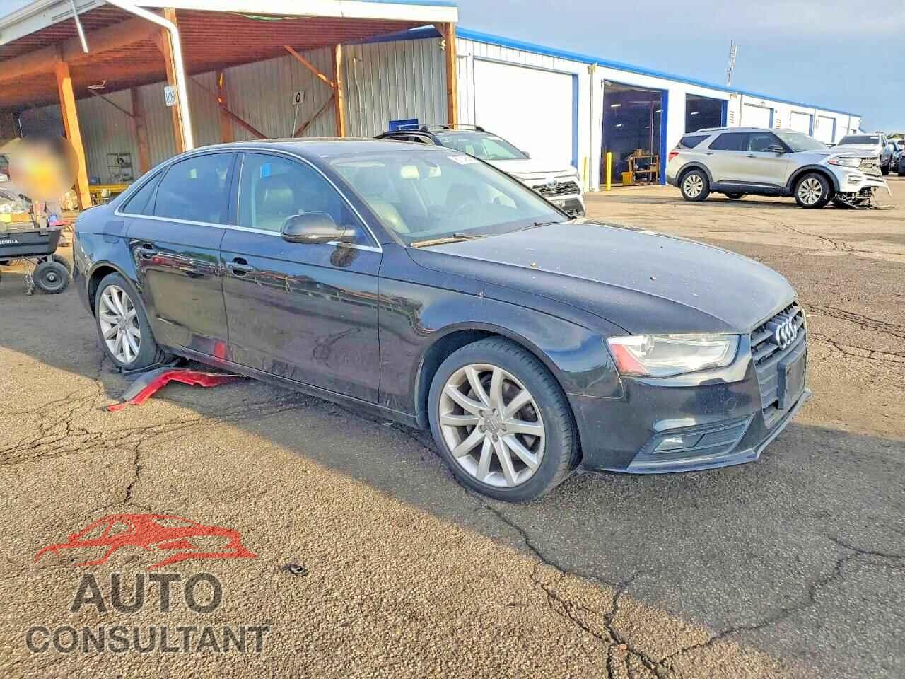 AUDI A4 2013 - WAUFFAFL8DA153979