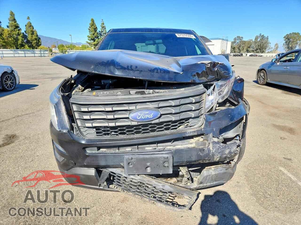 FORD EXPLORER 2018 - 1FM5K8AR9JGB12215
