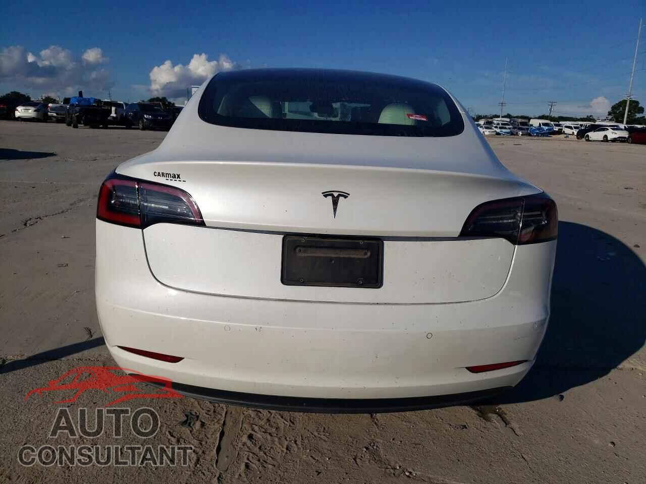 TESLA MODEL 3 2021 - 5YJ3E1EA8MF032269