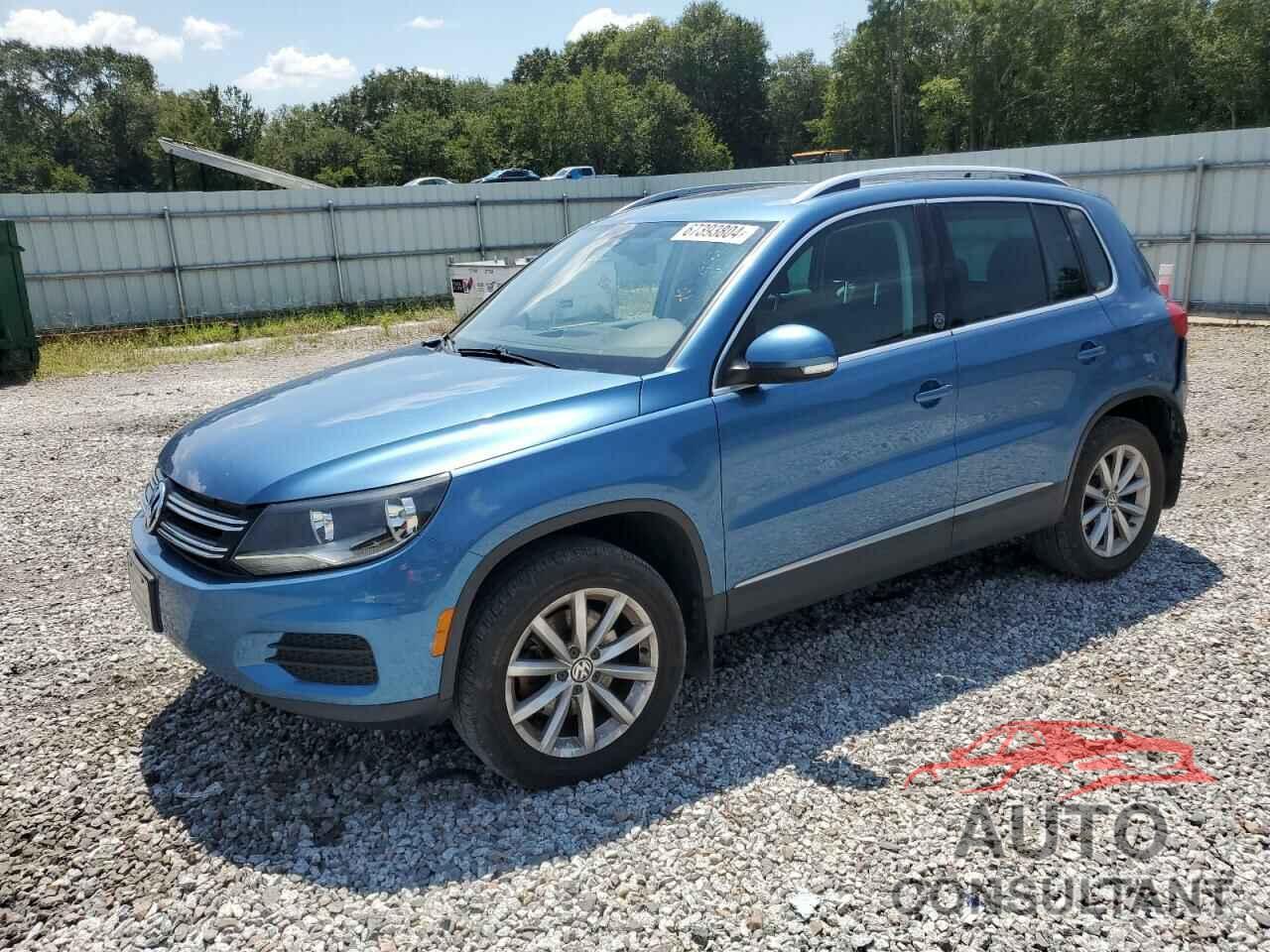 VOLKSWAGEN TIGUAN 2017 - WVGSV7AX3HK004585