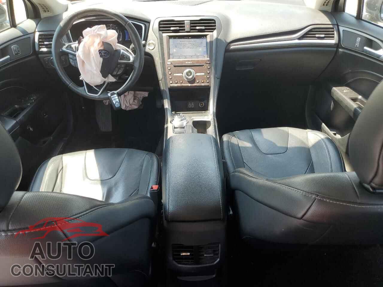 FORD FUSION 2019 - 3FA6P0RU6KR236298
