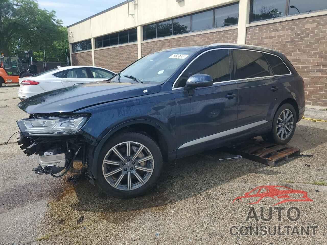 AUDI Q7 2017 - WA1LHAF77HD037433