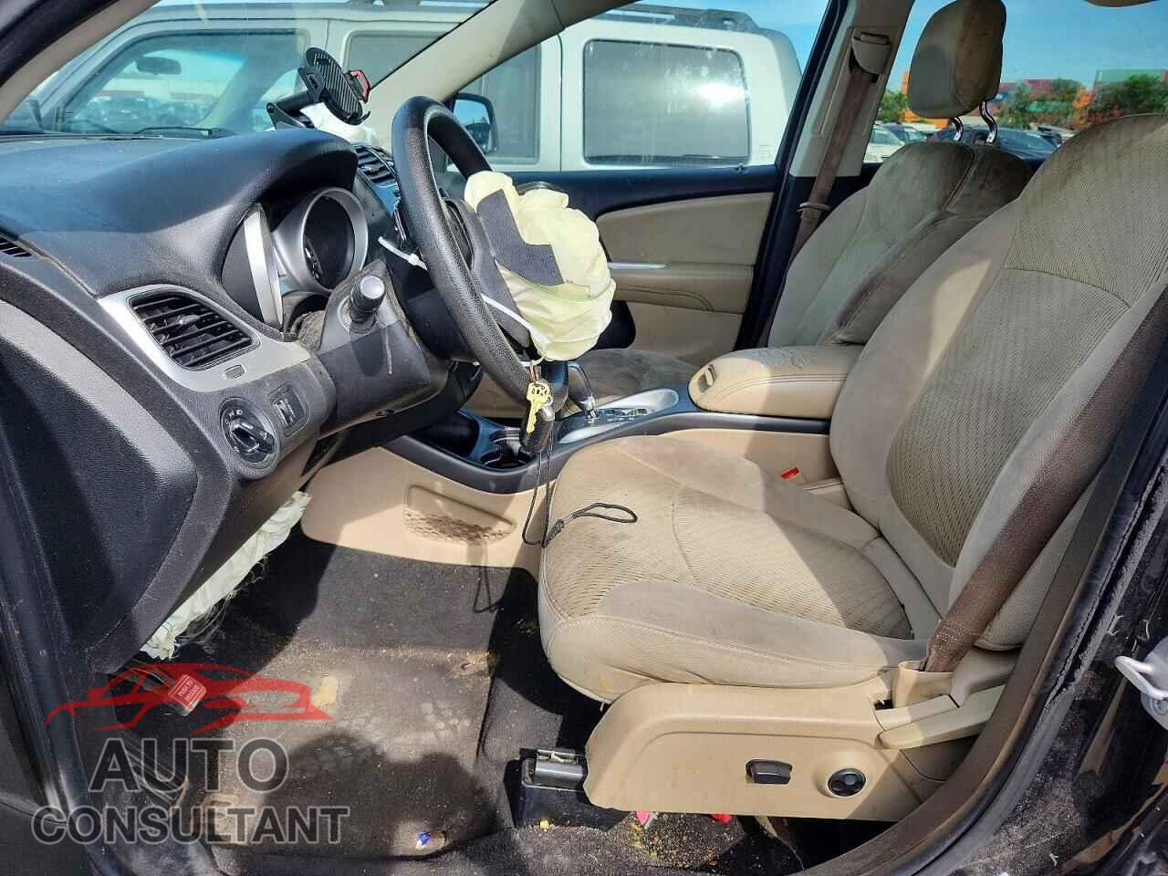 DODGE JOURNEY 2013 - 3C4PDCBGXDT522402