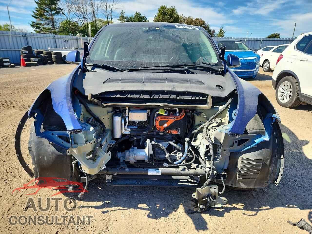 TESLA MODEL Y 2023 - 7SAYGAEE1PF706630