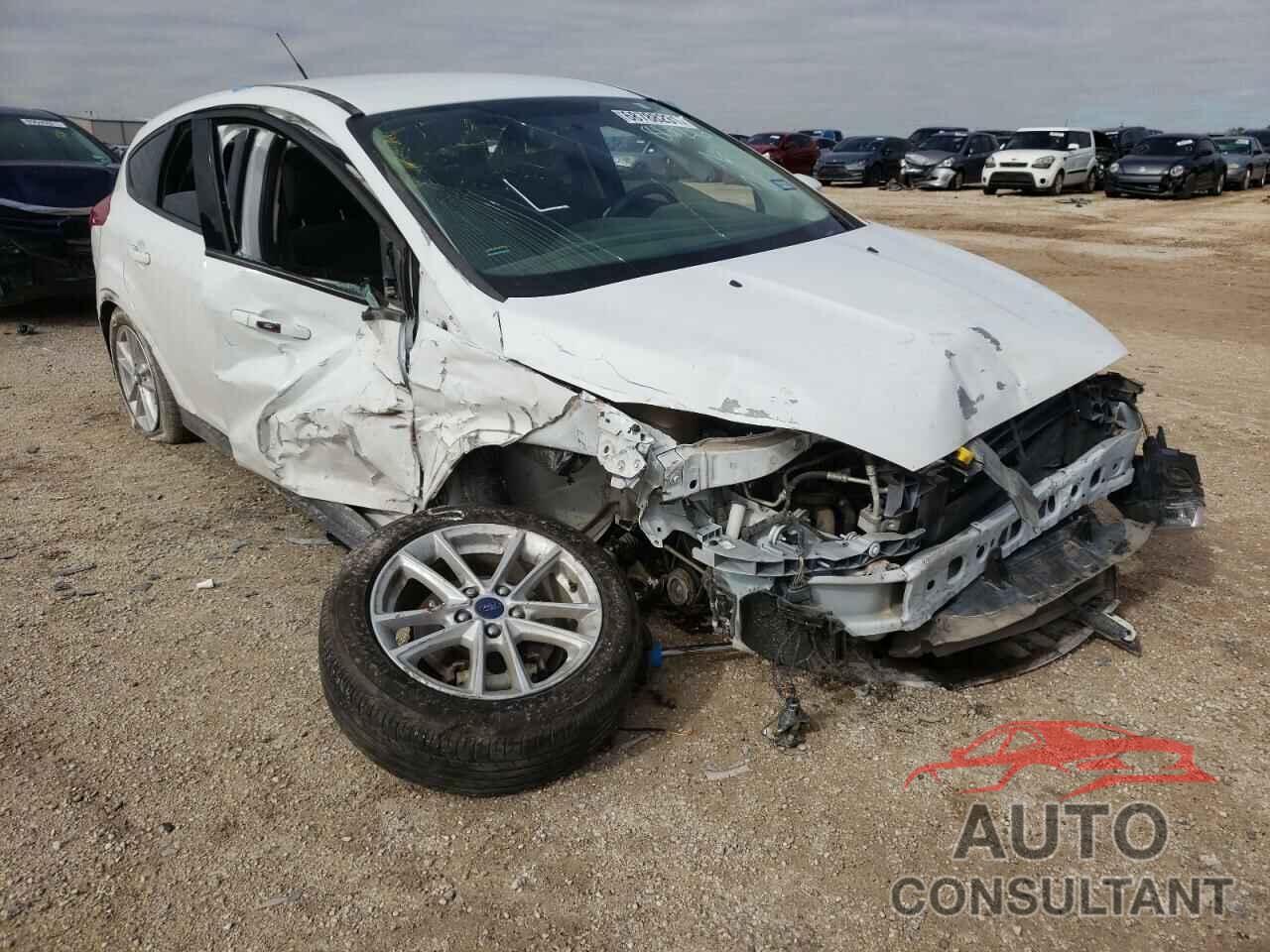 FORD FOCUS 2017 - 1FADP3K23HL264942