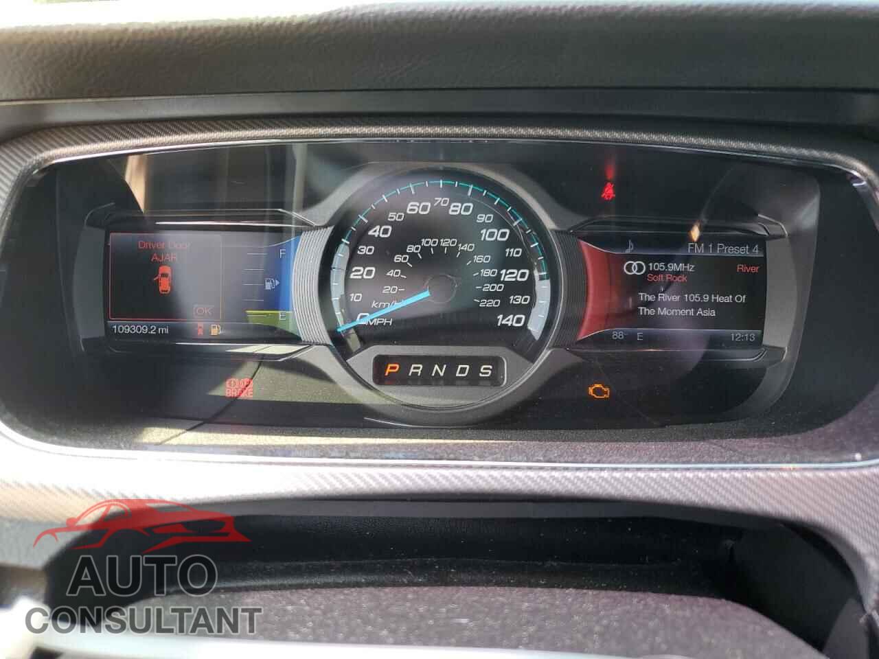 FORD TAURUS 2013 - 1FAHP2KT3DG165660
