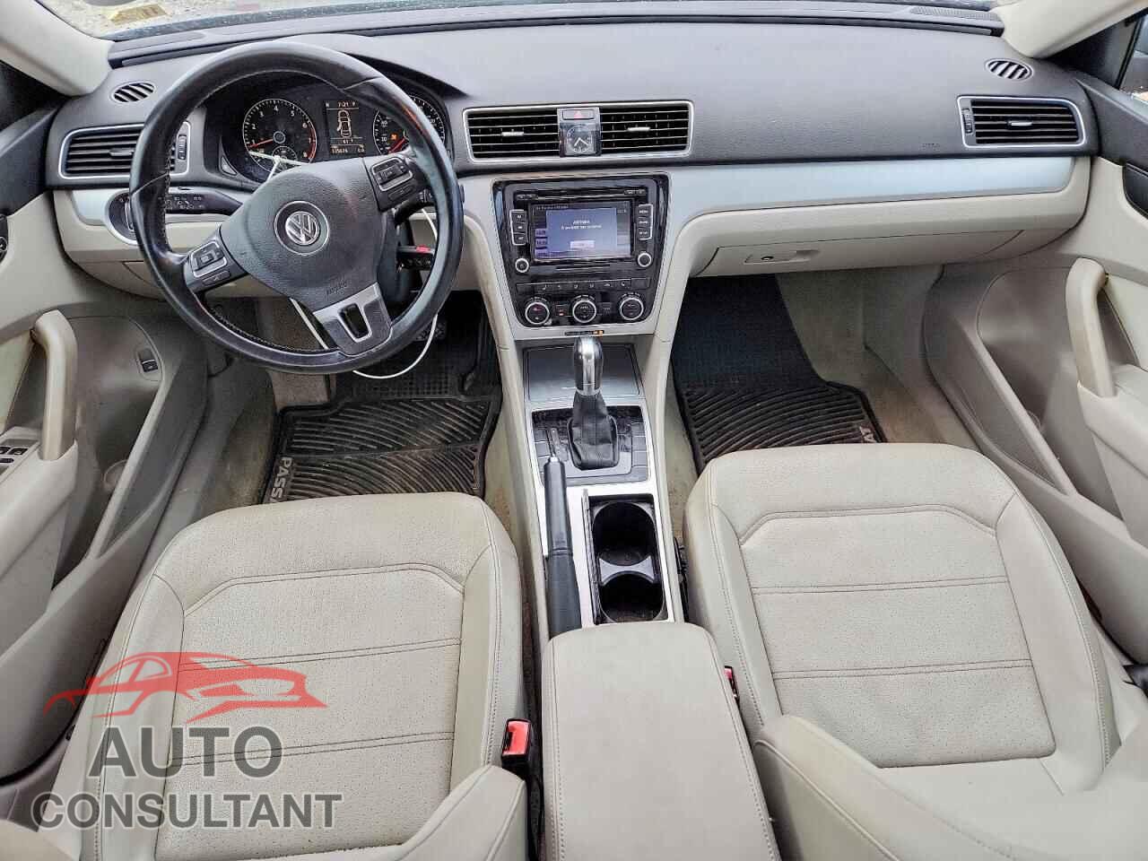 VOLKSWAGEN PASSAT 2012 - 1VWBP7A3XCC032122