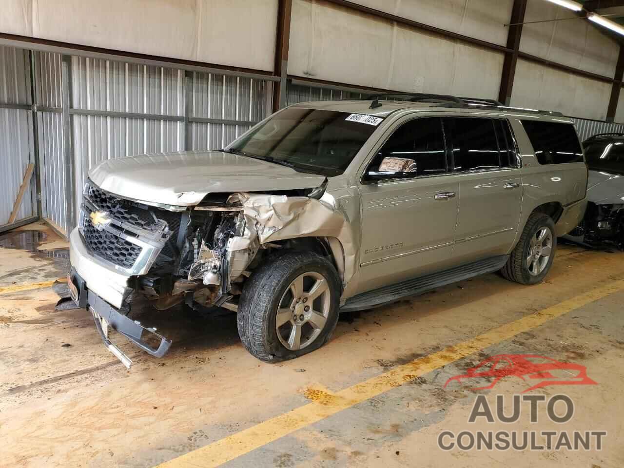 CHEVROLET SUBURBAN 2015 - 1GNSKJKC8FR225116