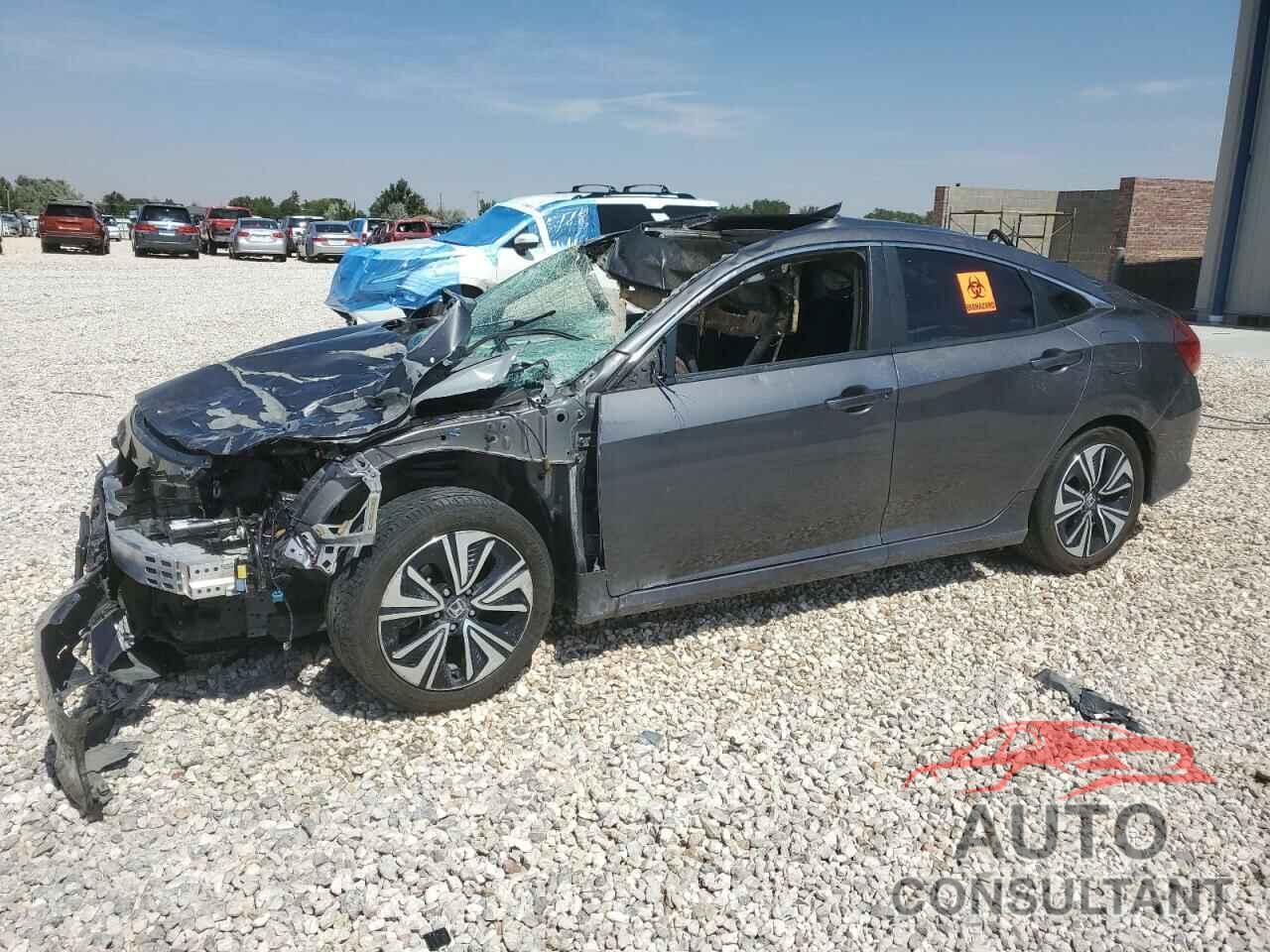 HONDA CIVIC 2018 - JHMFC1F32JX004194