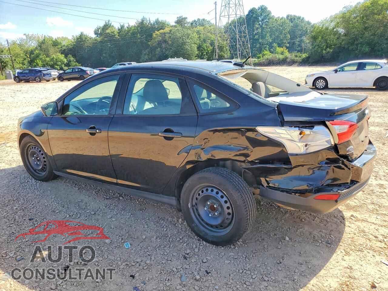 FORD FOCUS 2012 - 1FAHP3F26CL404356