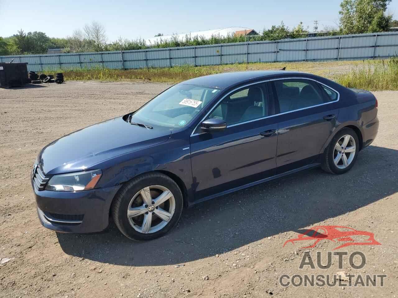 VOLKSWAGEN PASSAT 2014 - 1VWAT7A33EC049550