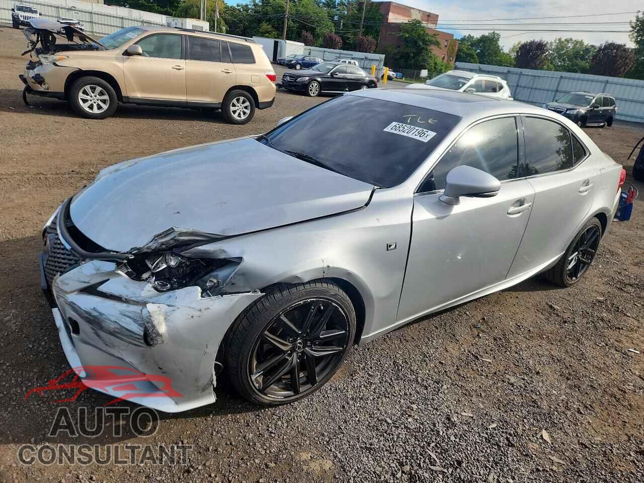 LEXUS IS 2014 - JTHCF1D24E5005143