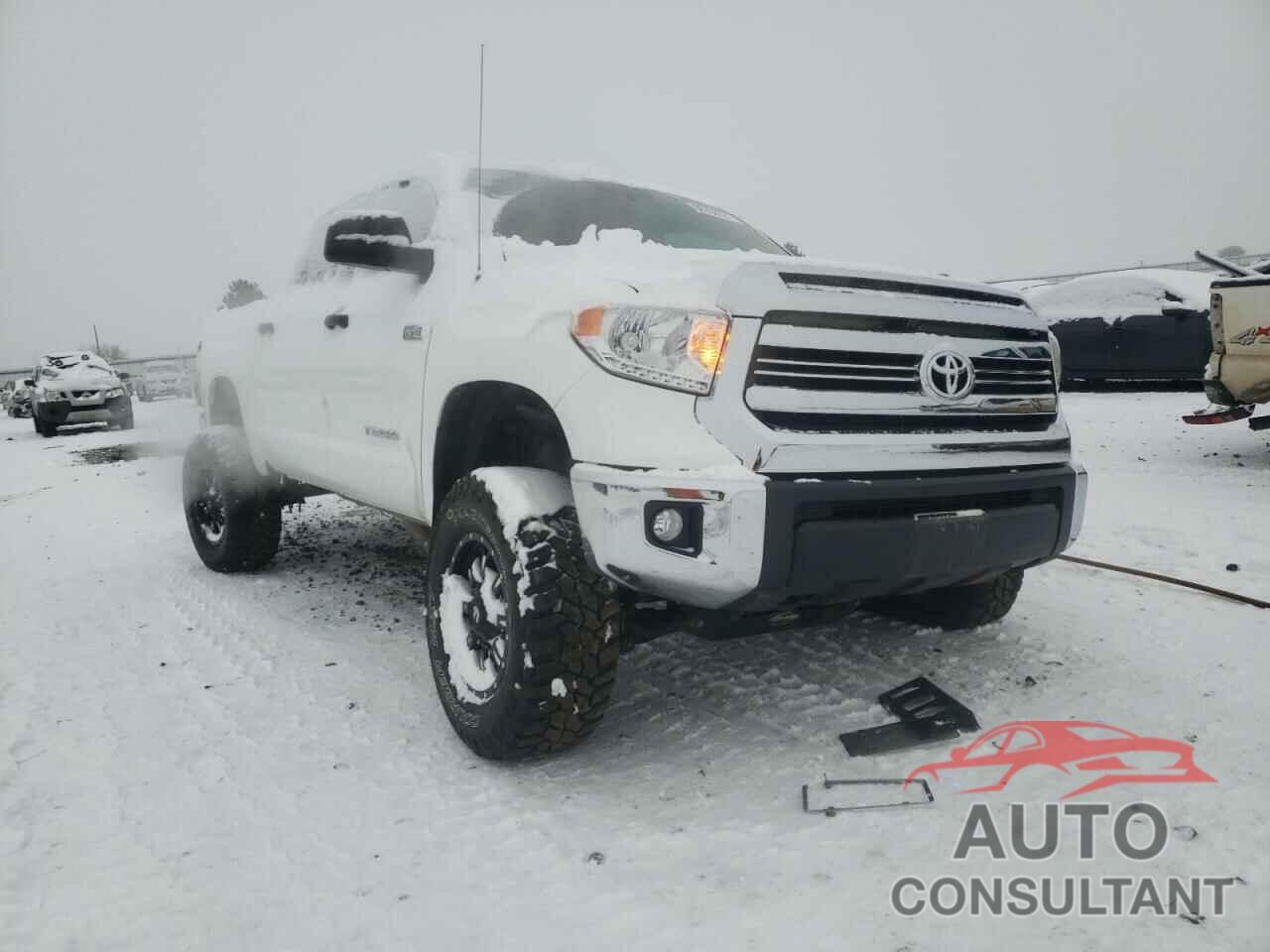 TOYOTA TUNDRA 2016 - 5TFDY5F13GX566713