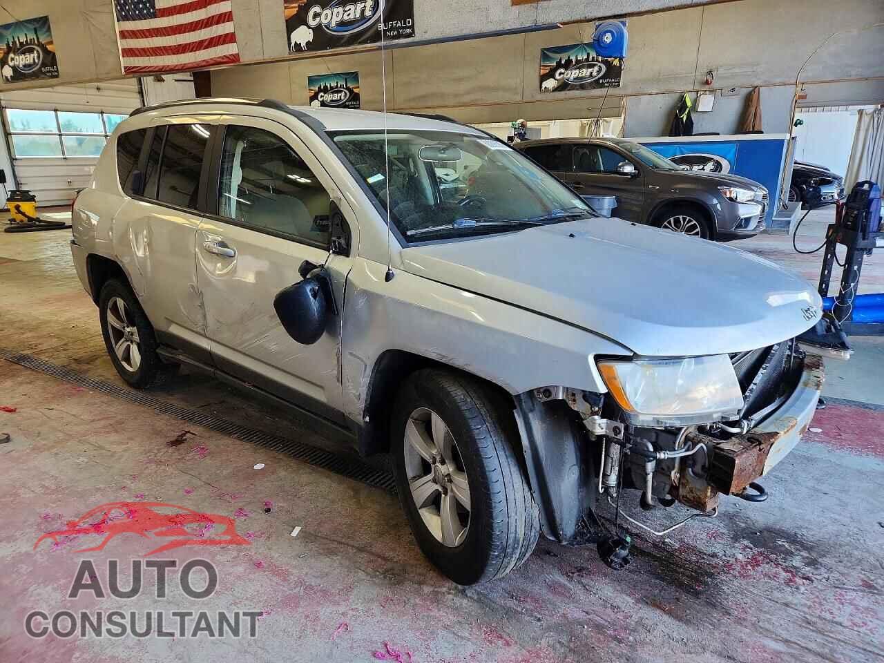 JEEP COMPASS 2011 - 1J4NF1FB8BD135784