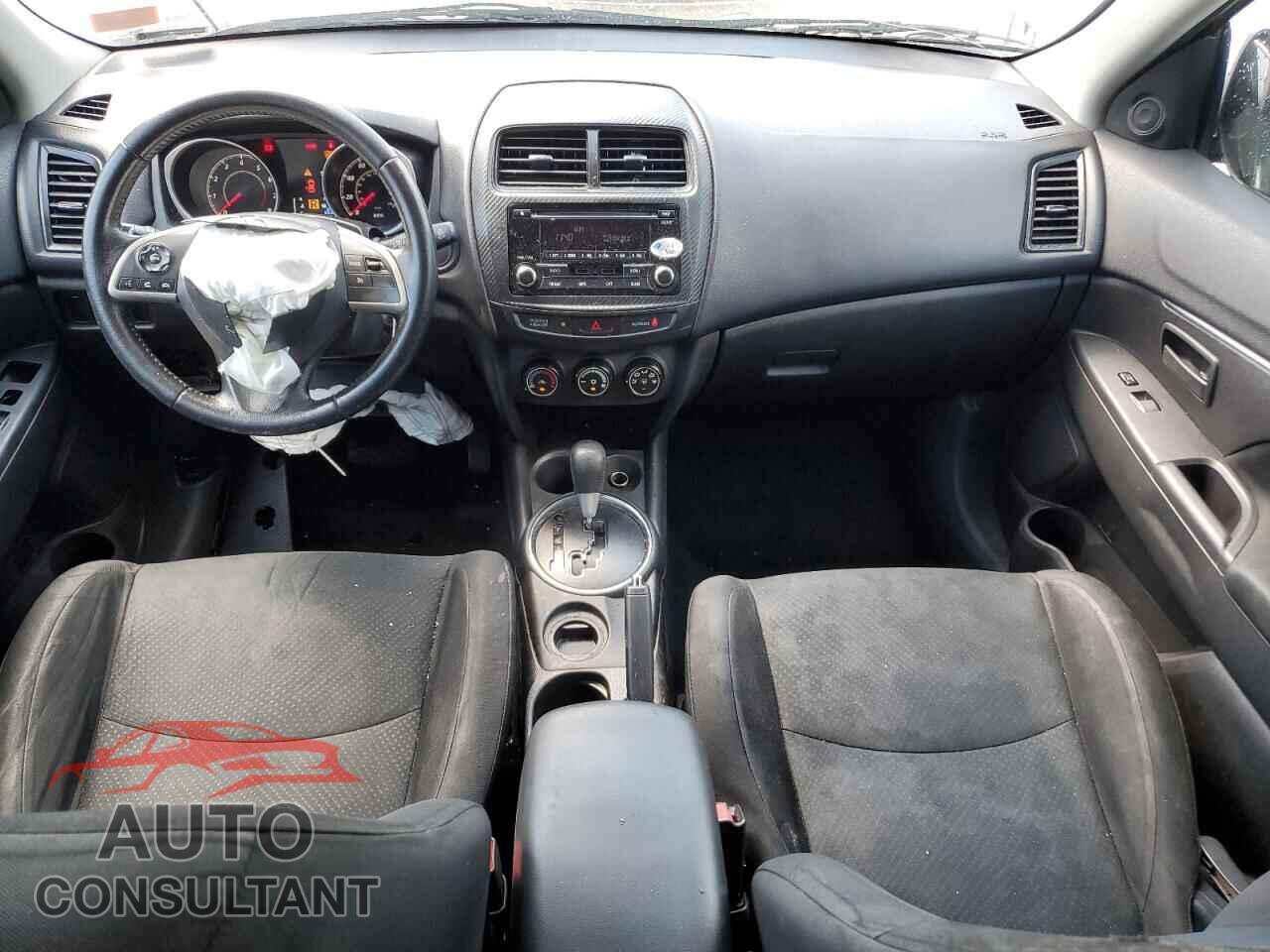 MITSUBISHI OUTLANDER 2015 - 4A4AP3AWXFE062000