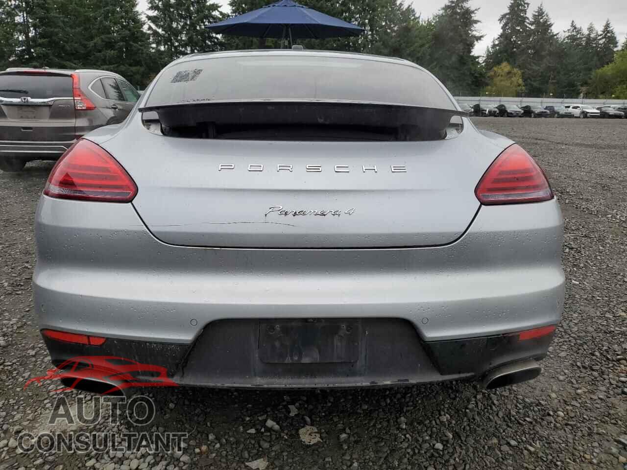 PORSCHE PANAMERA 2014 - WP0AA2A75EL011039