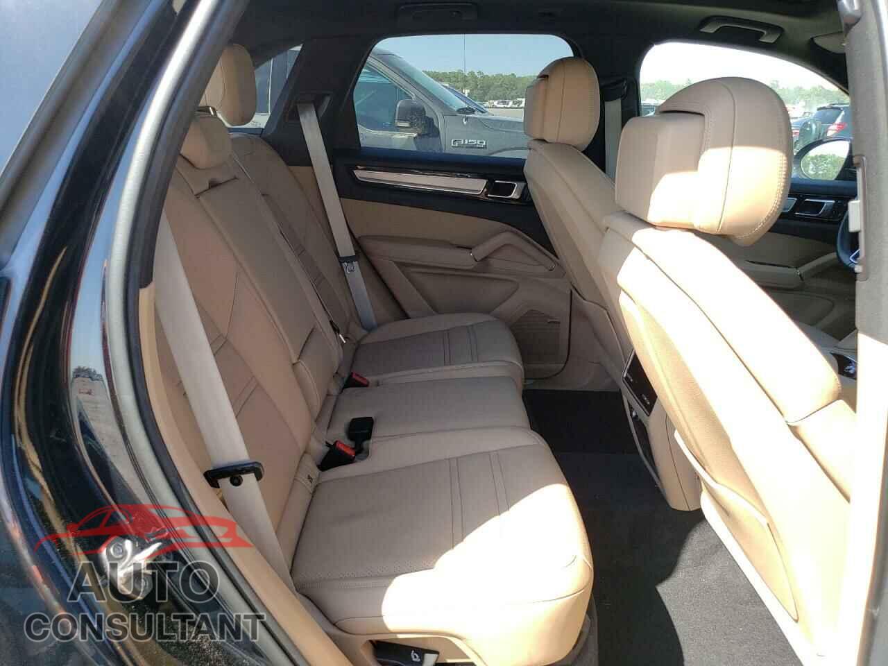 PORSCHE CAYENNE 2023 - WP1AB2AYXPDA14181
