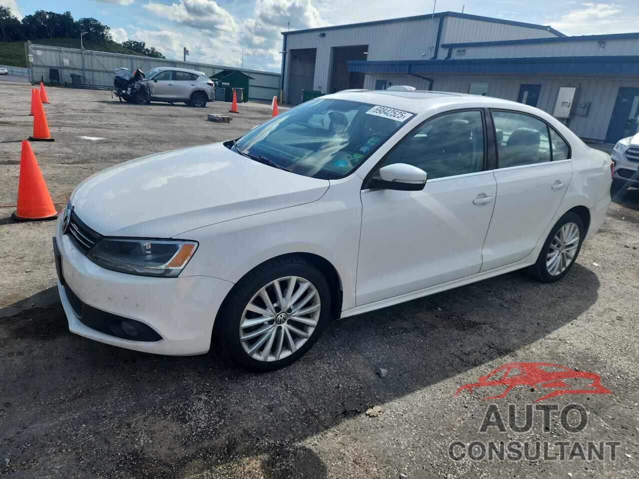 VOLKSWAGEN JETTA 2013 - 3VWLP7AJXDM379694