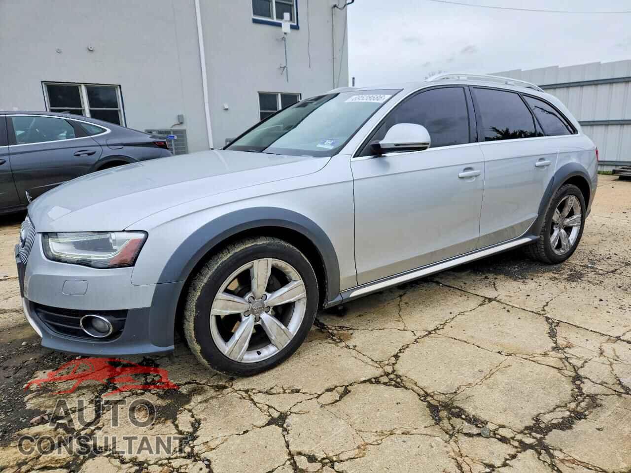 AUDI A4 2013 - WA1UFAFL4DA133488