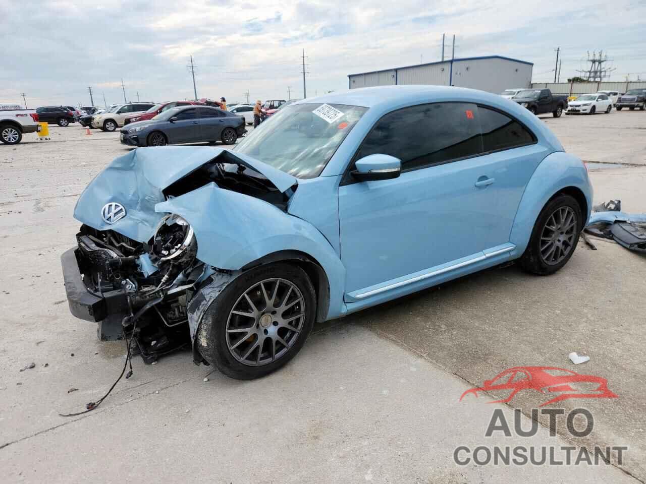 VOLKSWAGEN BEETLE 2013 - 3VWJX7AT8DM676732