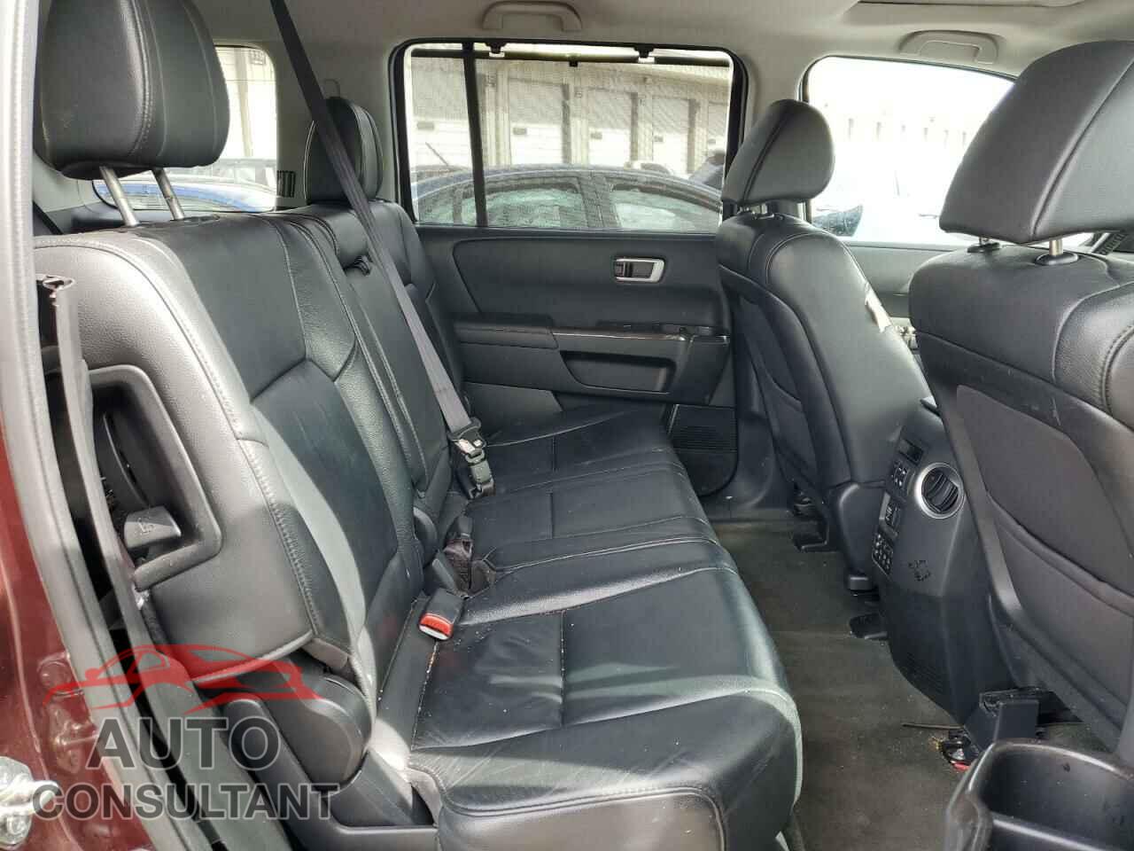 HONDA PILOT 2014 - 5FNYF3H90EB019260