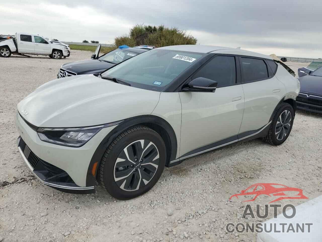 KIA EV6 LIGHT 2022 - KNDC34LA8N5065382