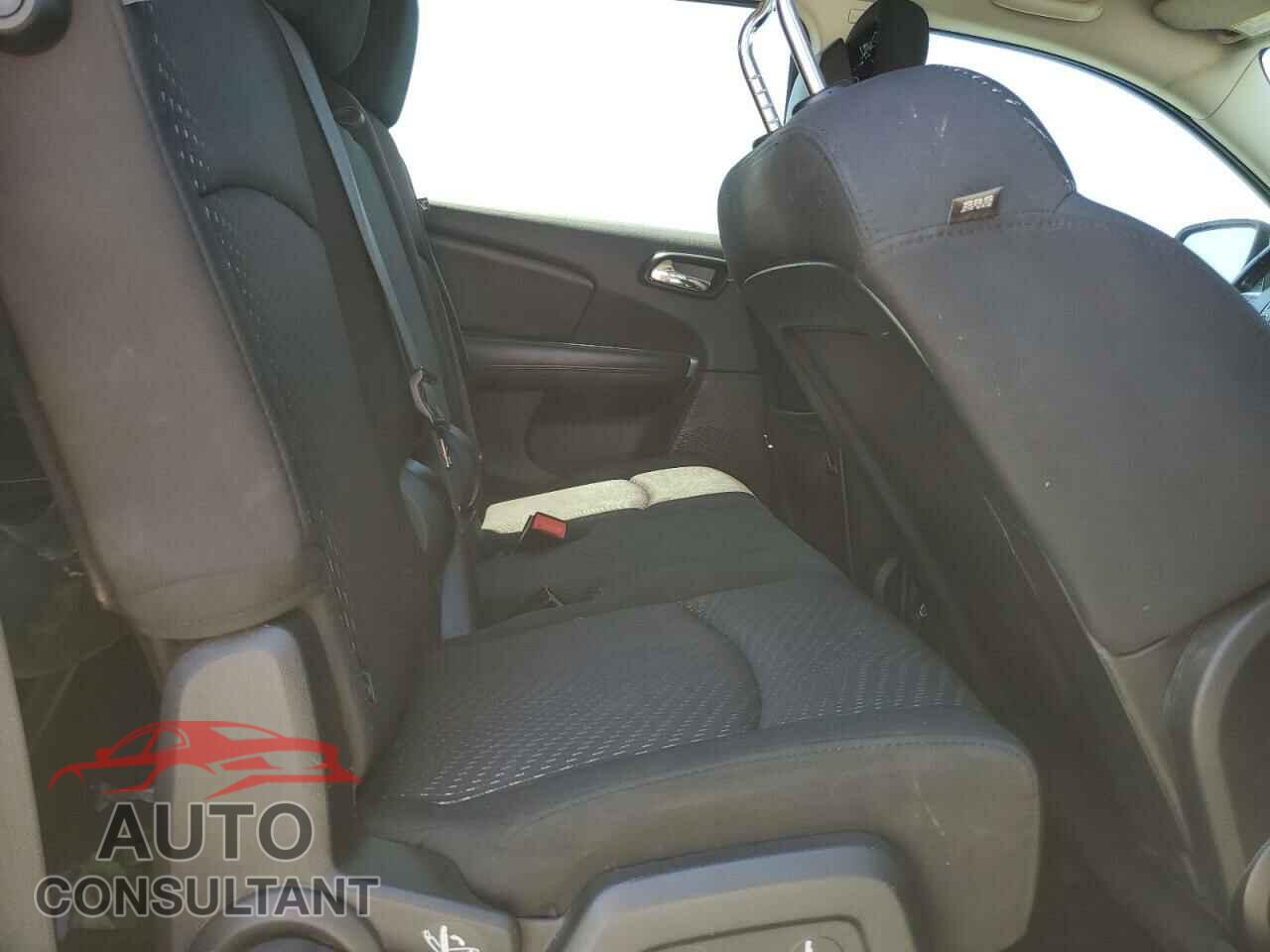 DODGE JOURNEY 2015 - 3C4PDCBB0FT559871
