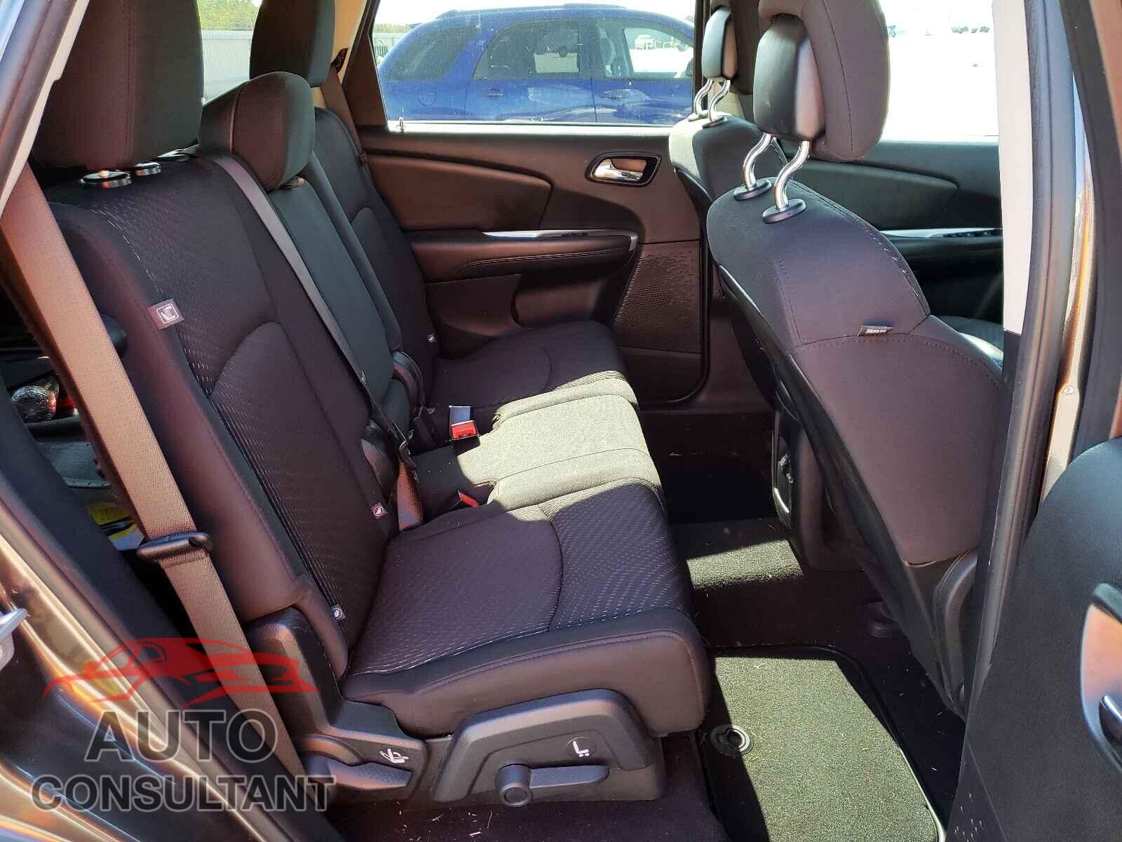 DODGE JOURNEY 2017 - 3C4PDCBB3HT612341