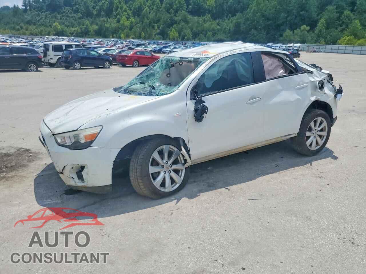 MITSUBISHI OUTLANDER 2015 - 4A4AR3AUXFE011041