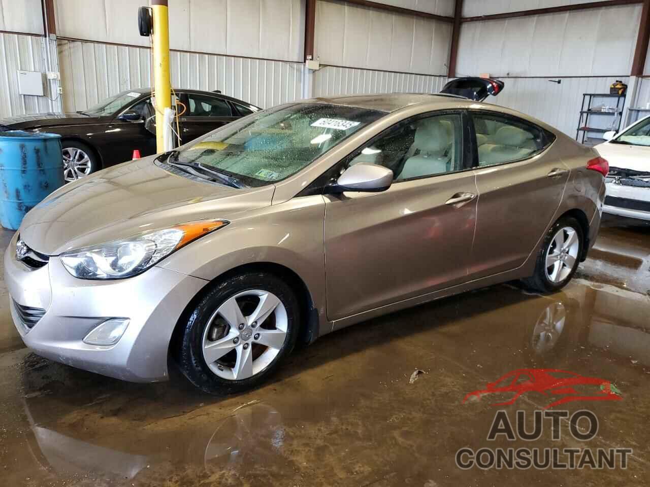 HYUNDAI ELANTRA 2013 - 5NPDH4AE9DH319241