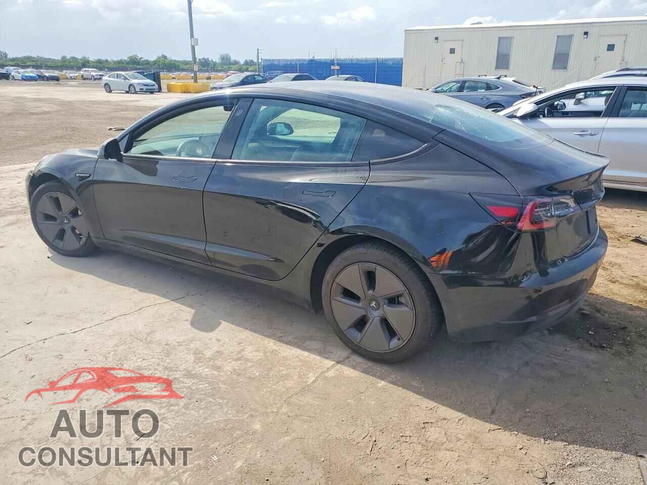 TESLA MODEL 3 2023 - 5YJ3E1EA0PF456887