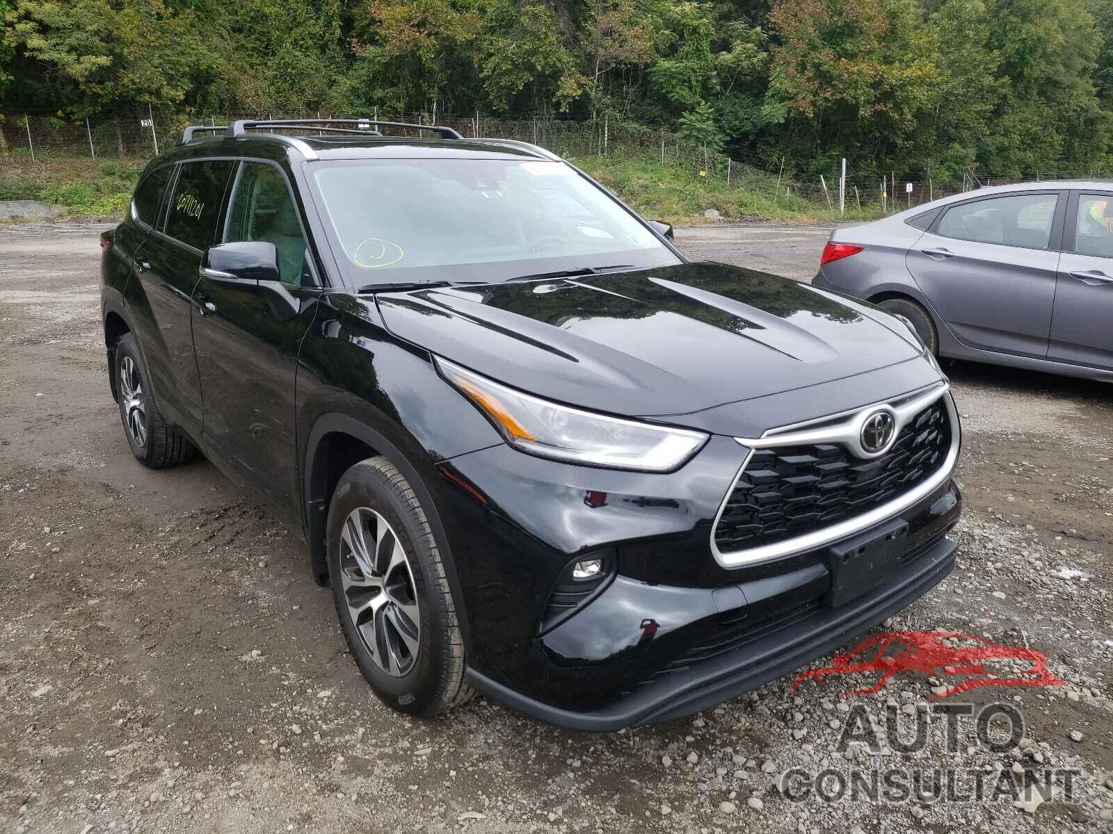 TOYOTA HIGHLANDER 2021 - 5TDGZRBH6MS553475