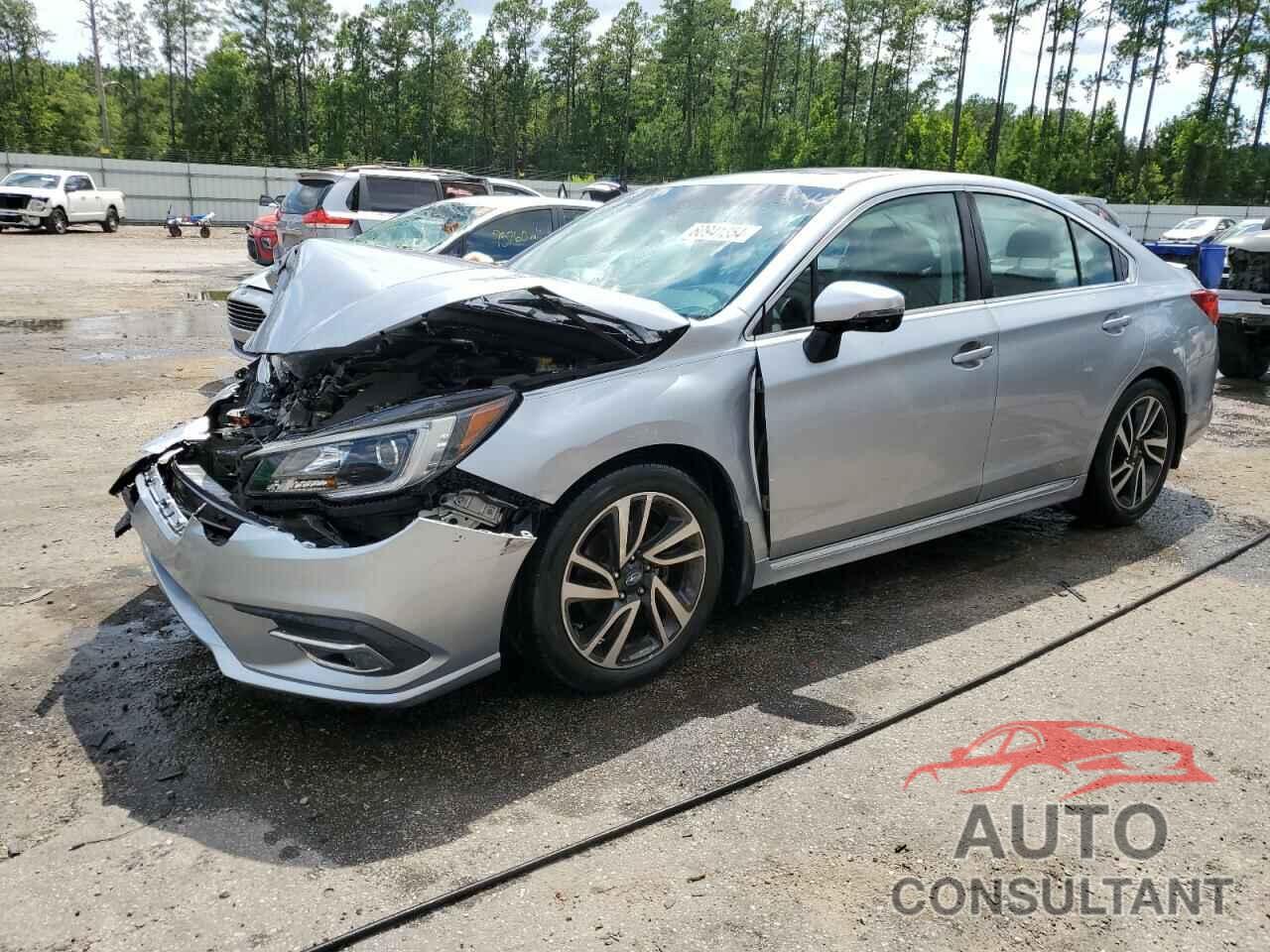 SUBARU LEGACY 2018 - 4S3BNAR68J3031567